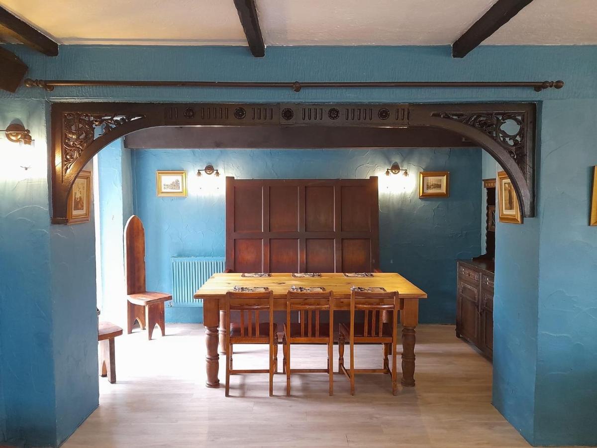 The Cottage Inn Llandeilo Bagian luar foto